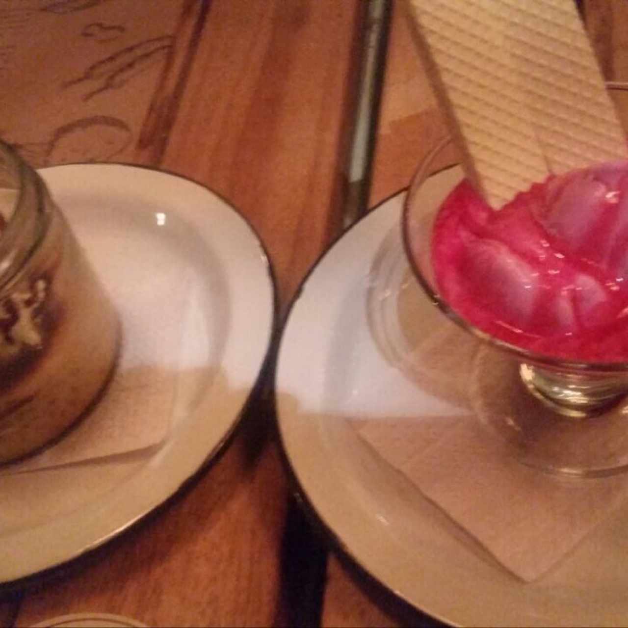 flan y helado de kola