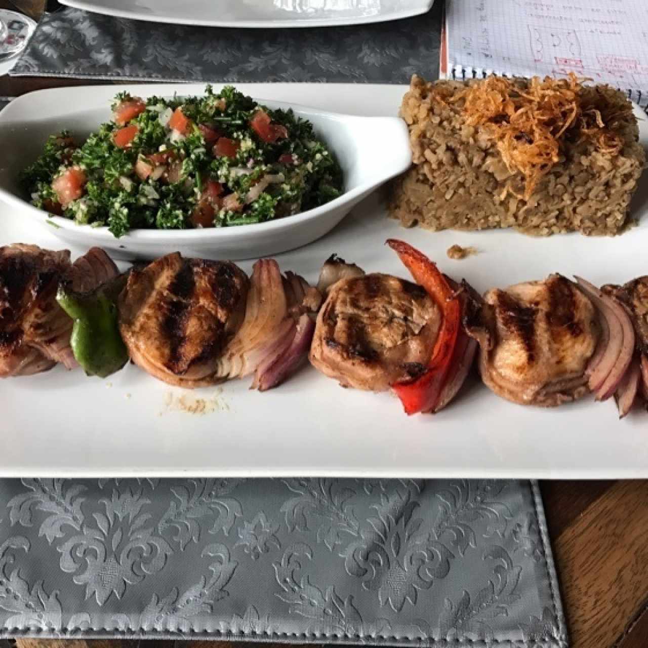 pollo en salsa de vino tinto 