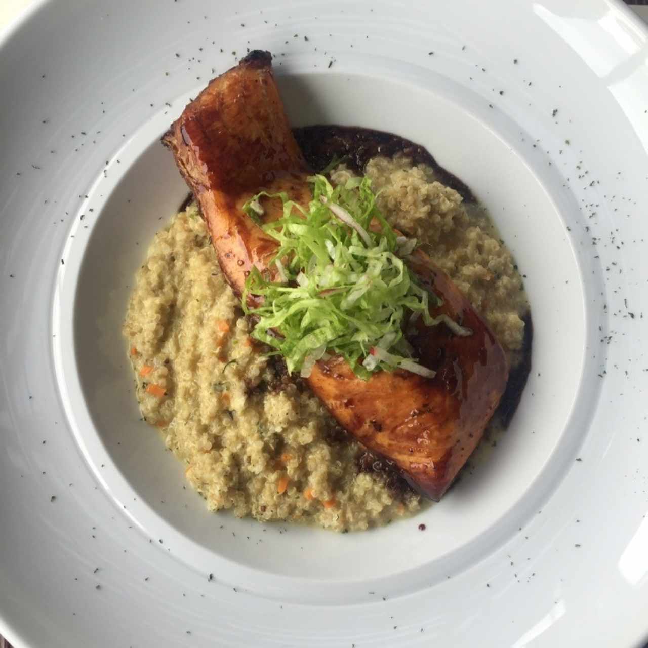 Salmon con panela y ron