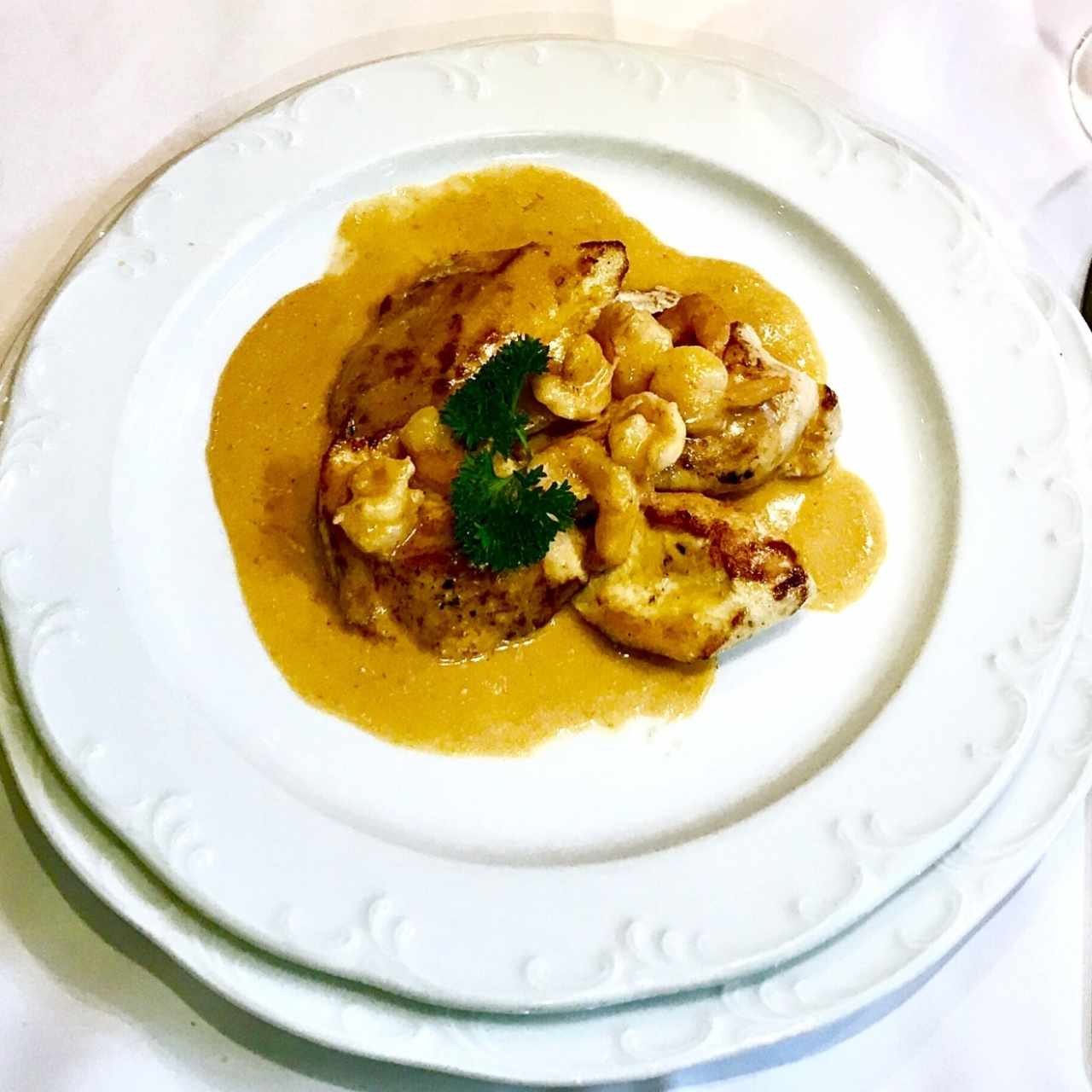 pollo en salsa de la casa 