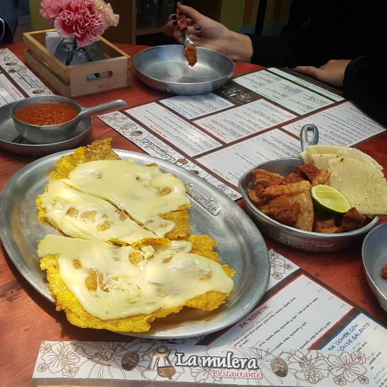 patacones y chicharrones