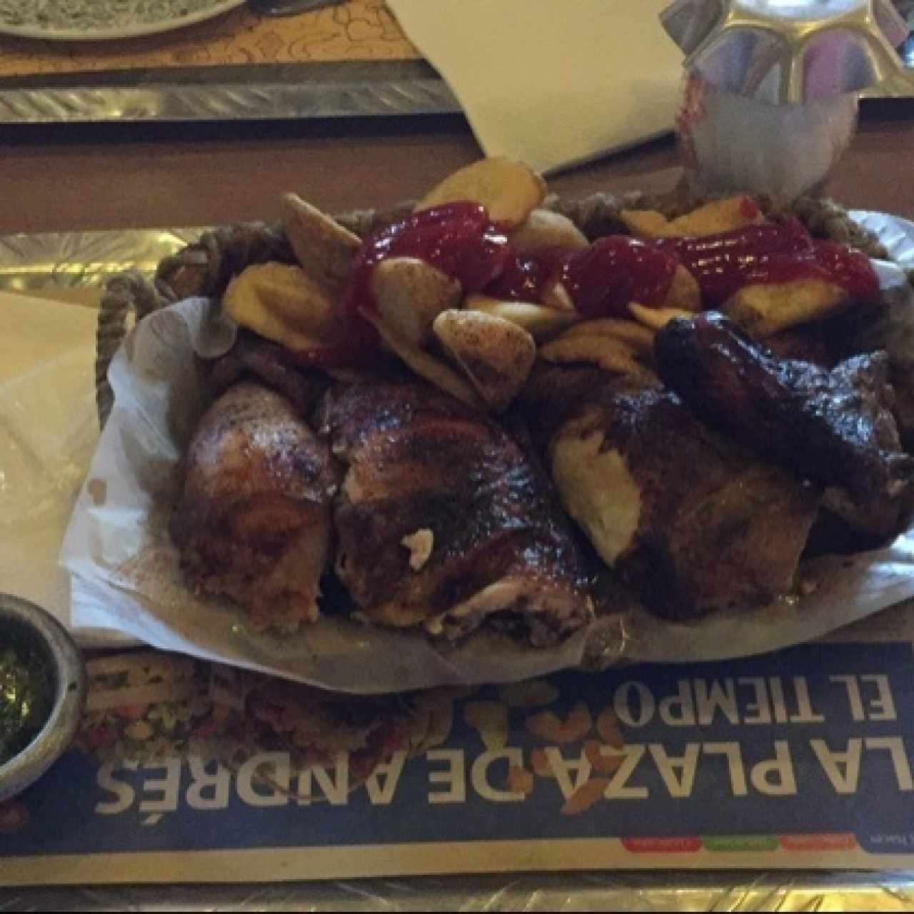1/2 pollo + papa casco