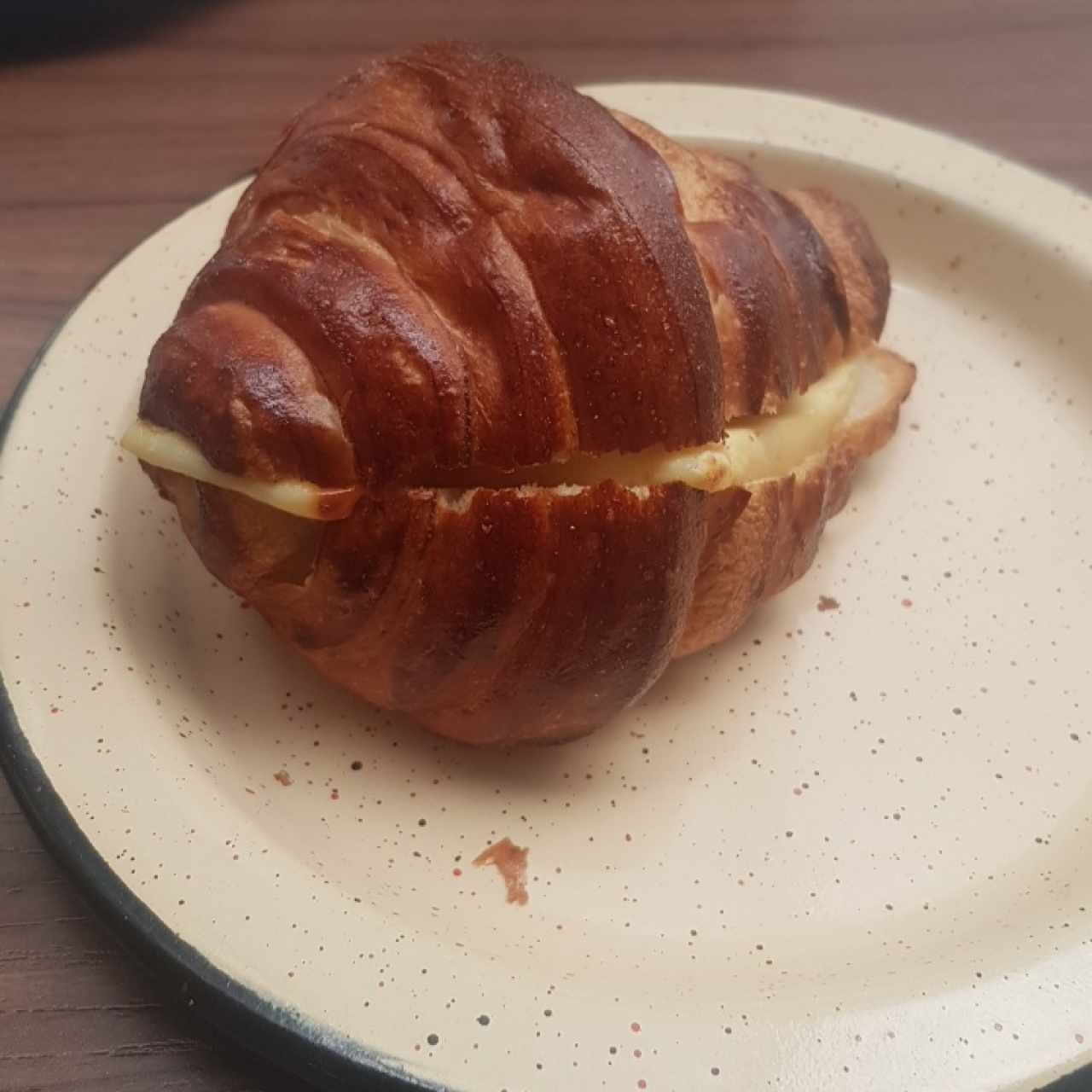 croissant de queso 