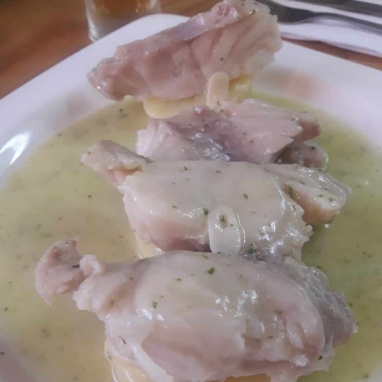 Mero en salsa verde