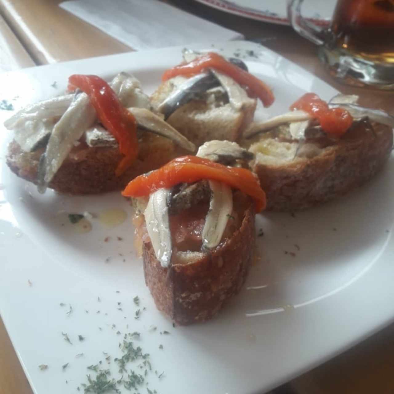 Entrada de pimiento con queso de cabra