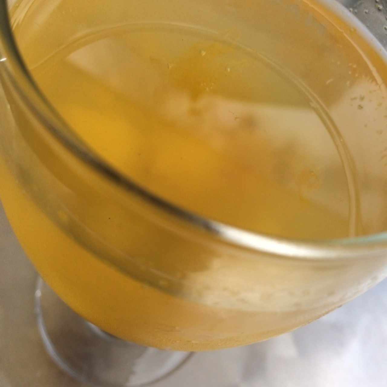 Infusión amarilla