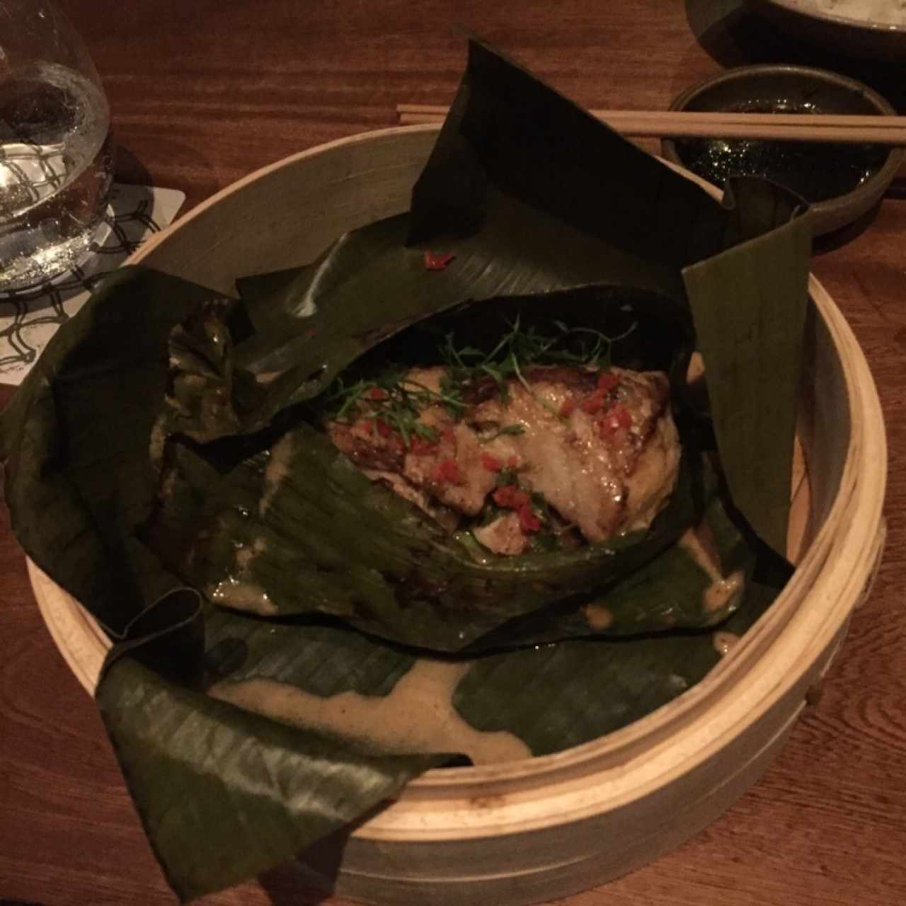 Pescado blanco y salsa anticuchera oriental