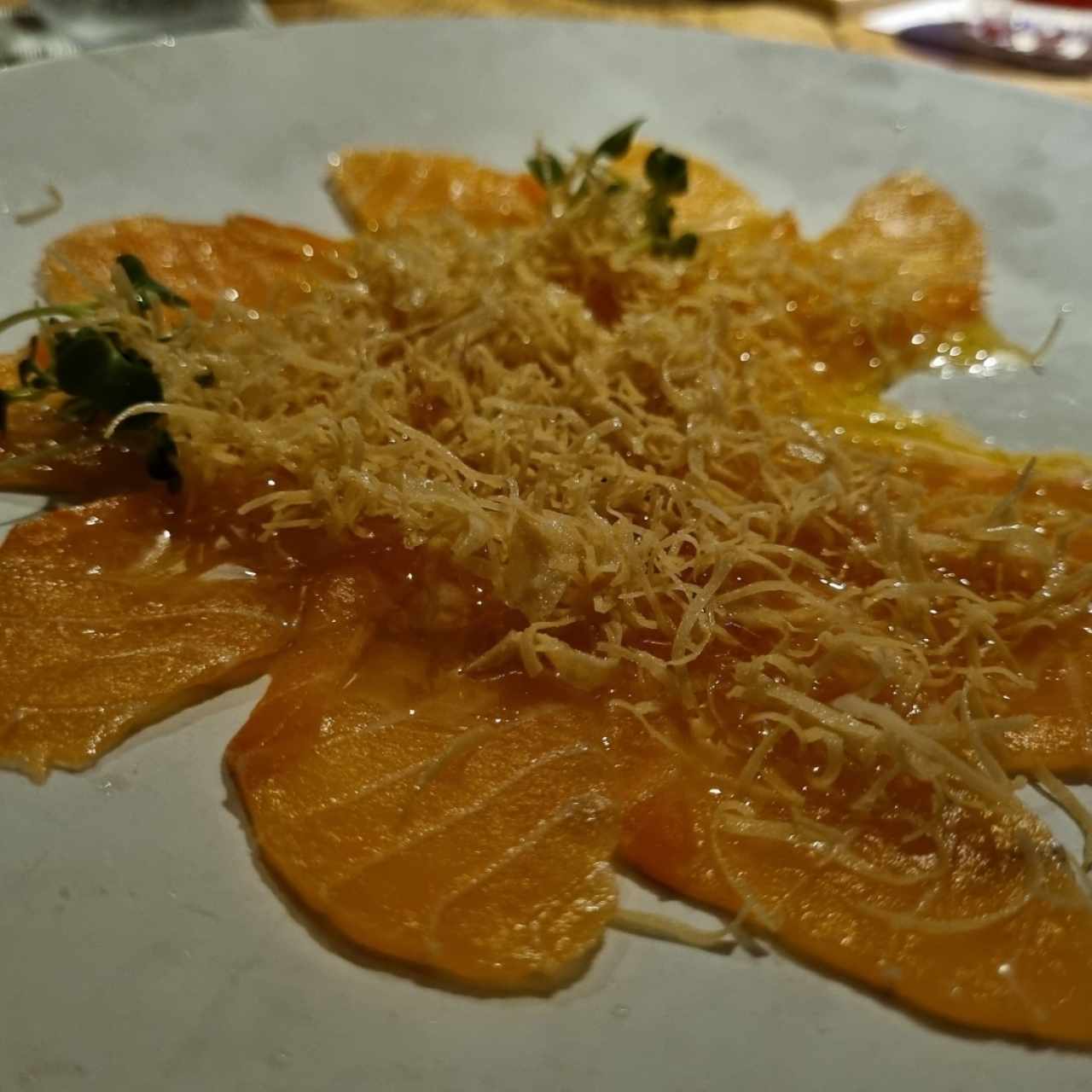 Tiradito de salmon