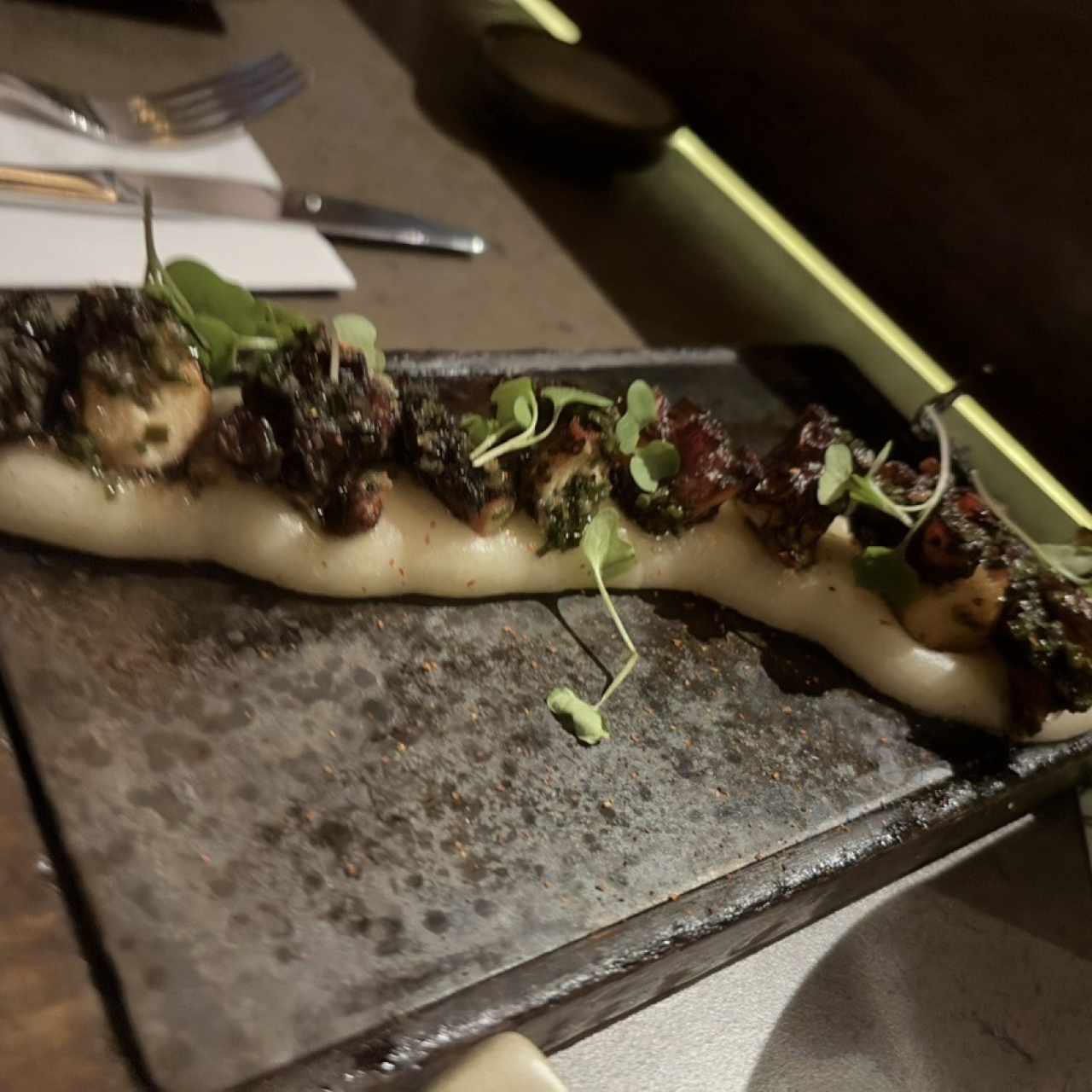 Pulpo con pure de yuca 