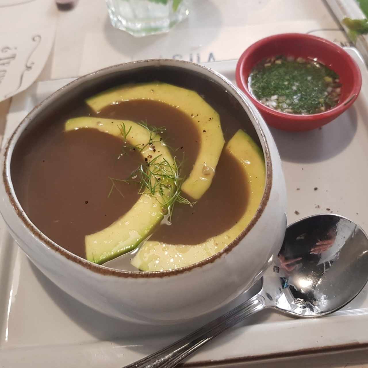caserita con carne en hilo 