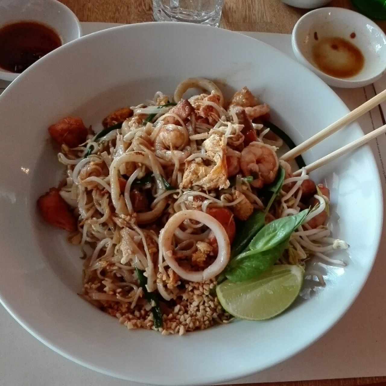 Phad thai de mar