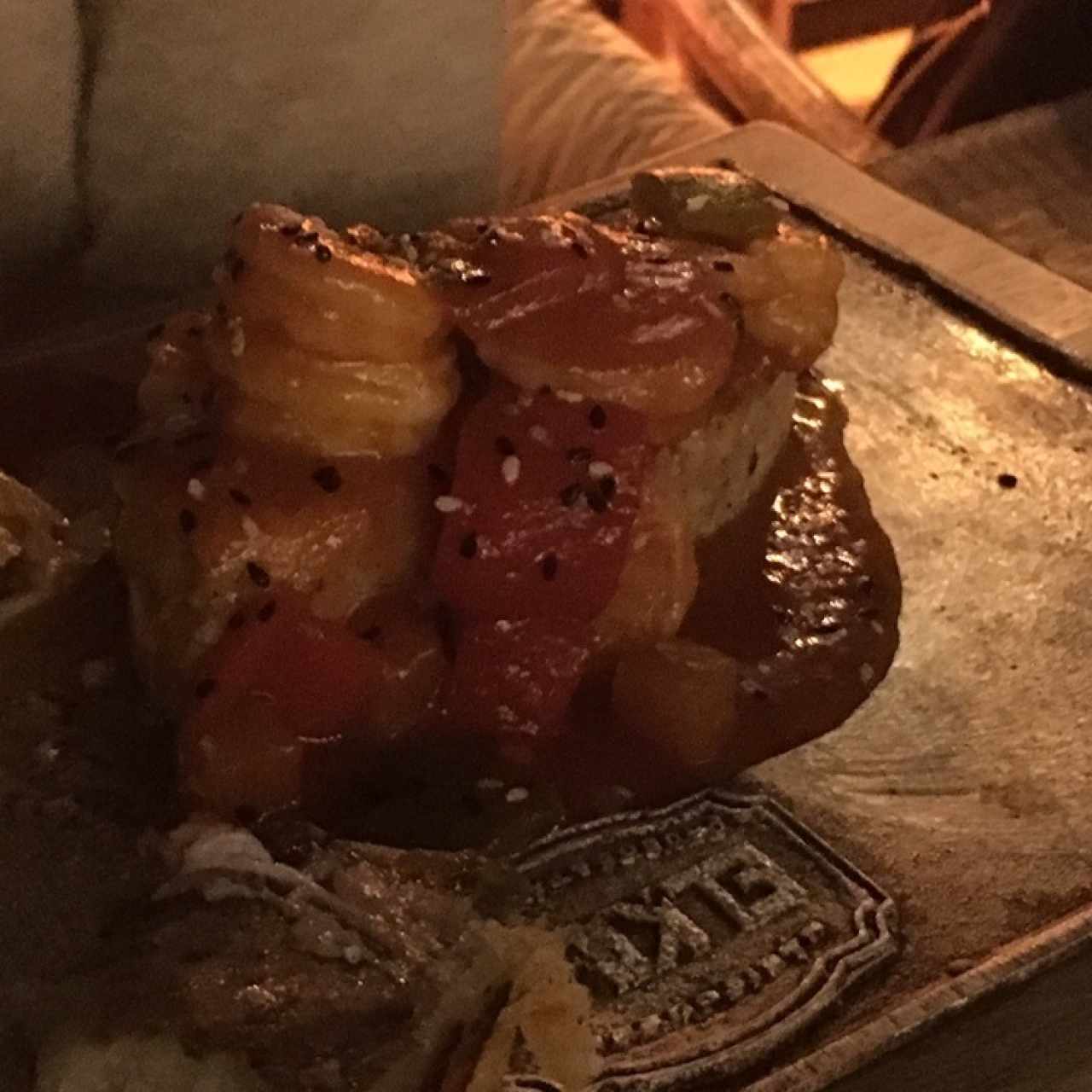 pescado con camarones y piña 