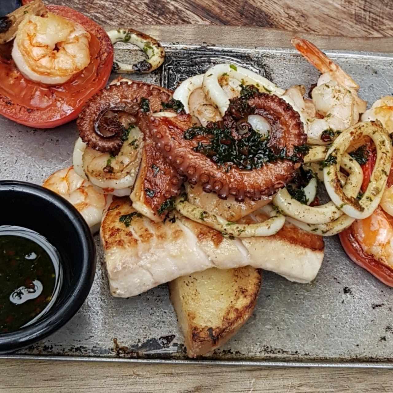 Picada de Mariscos 