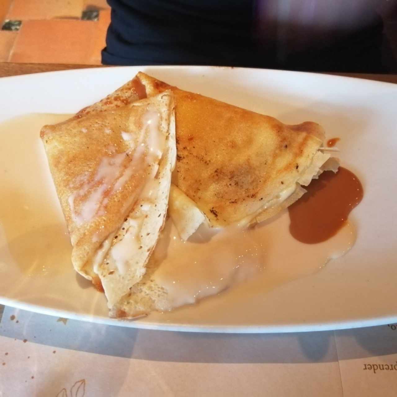 Crepe de Arequipe y queso