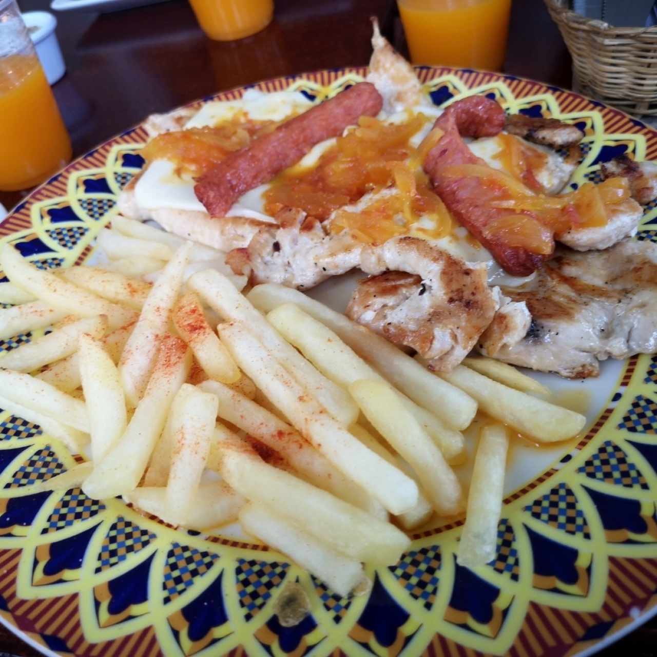 Pechuga gratinada ranchera