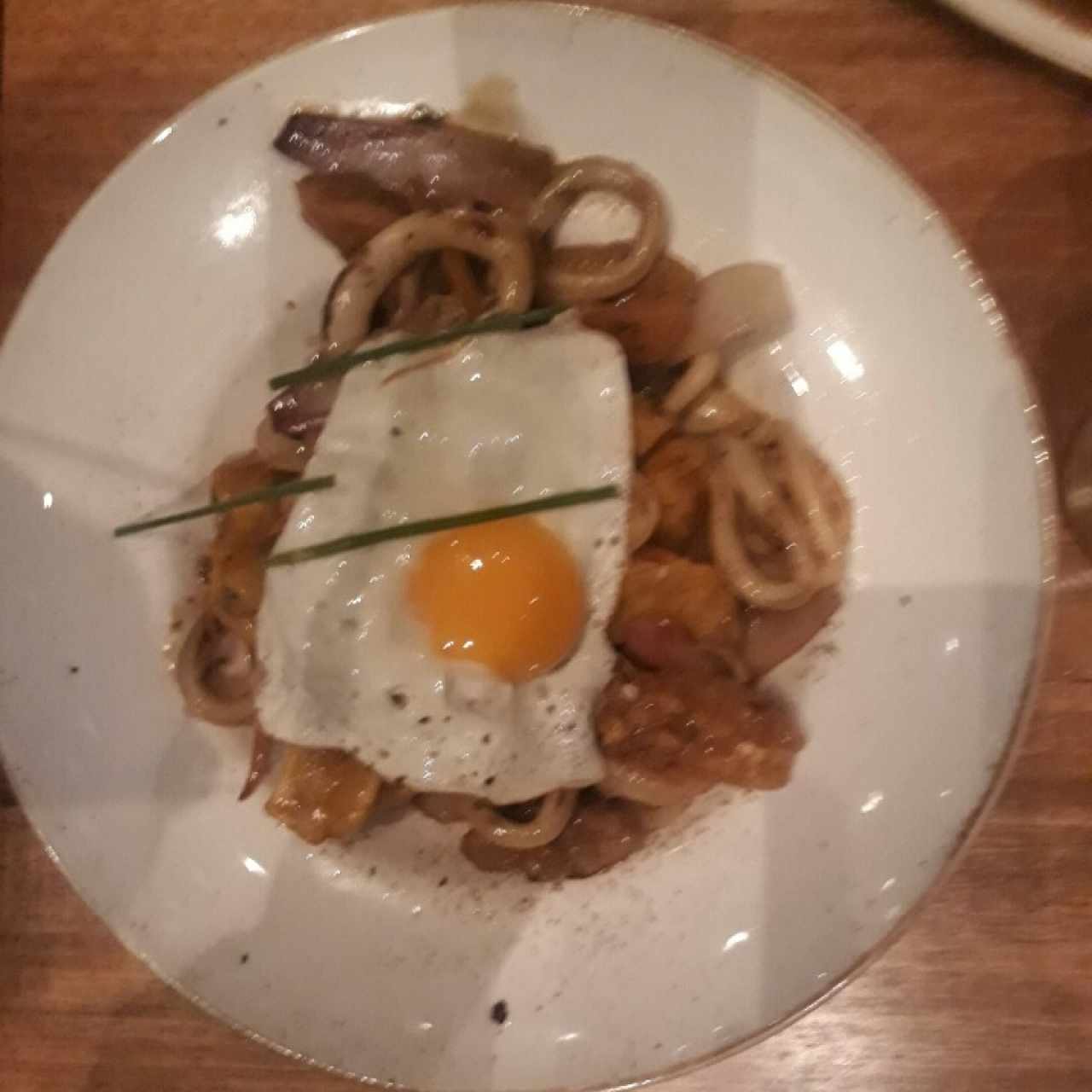 Salteado de Mariscos a la Criolla