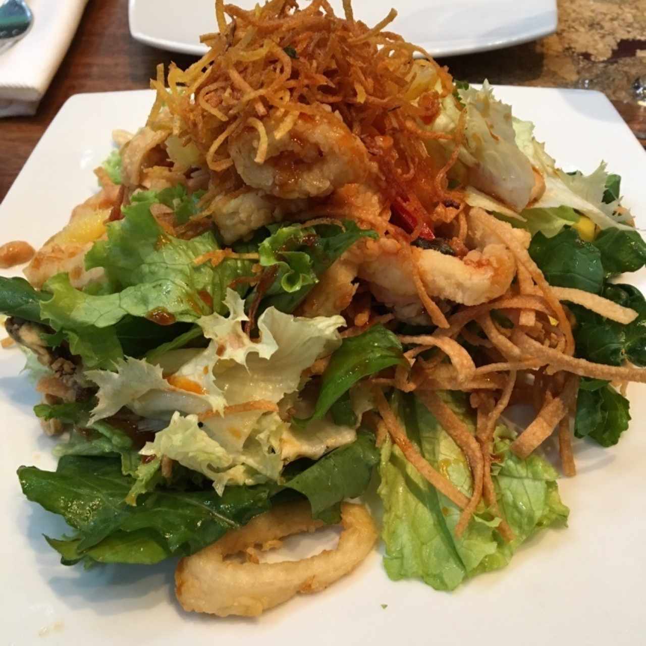 Chicharron Nikei(ensalada de mariscos)