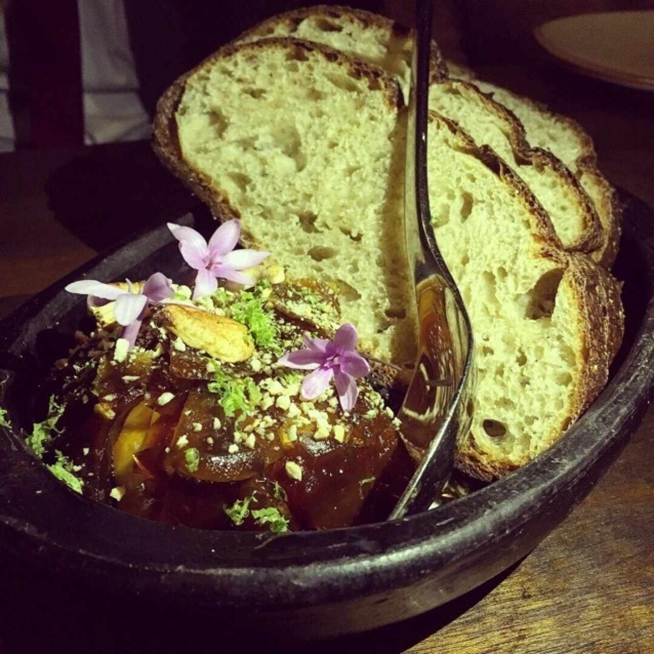 Como Bocadillo con Queso 