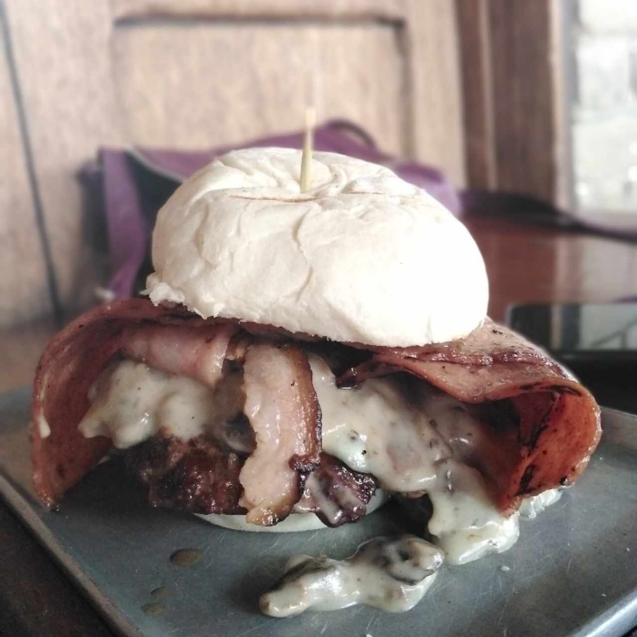 1/2 hamburguesa tocineta champiñones
