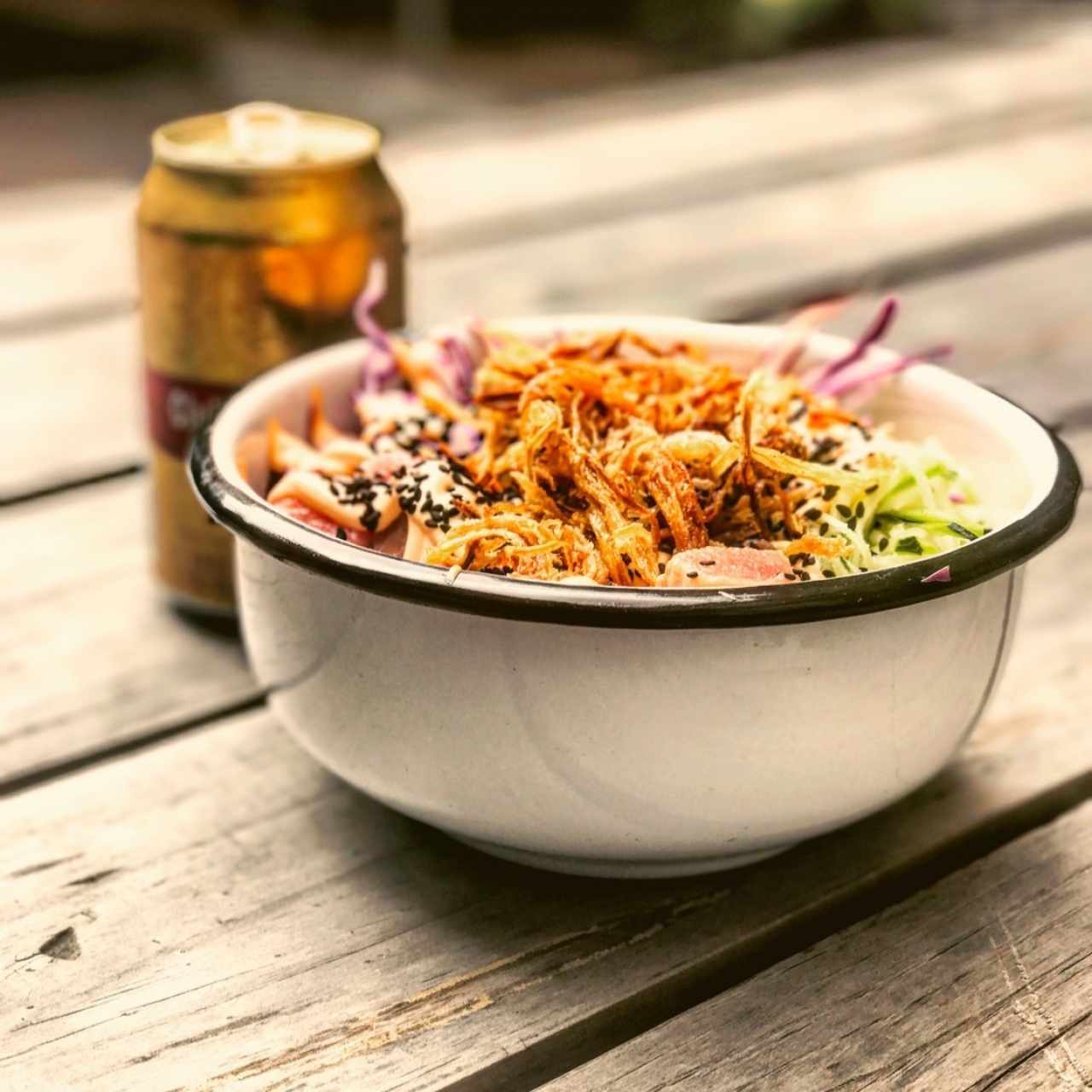 bowl con atún