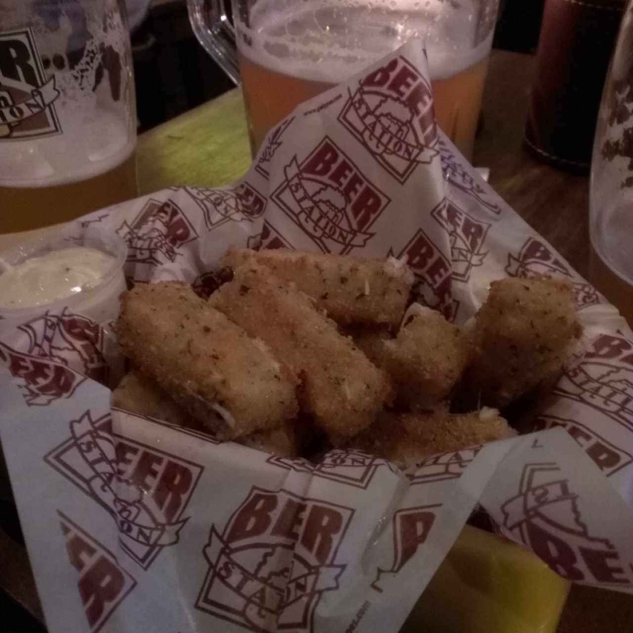 dedos de.queso mozzarella