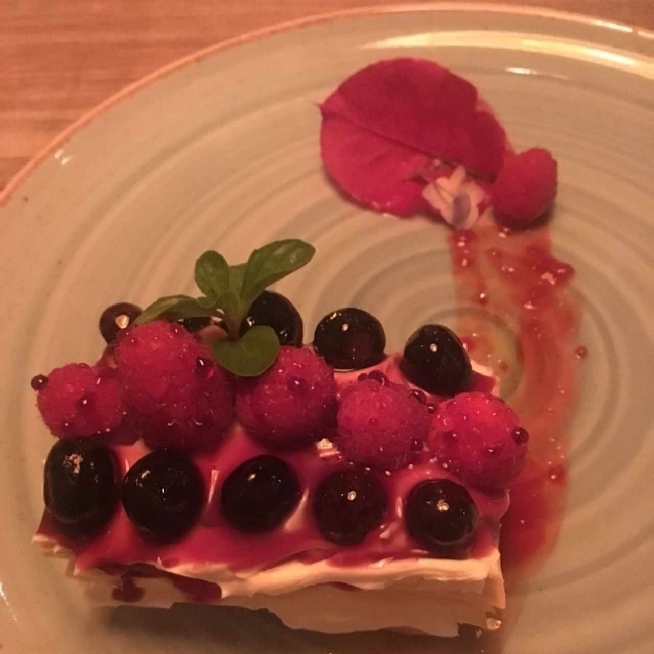 Milhoja de Frutos Rojos