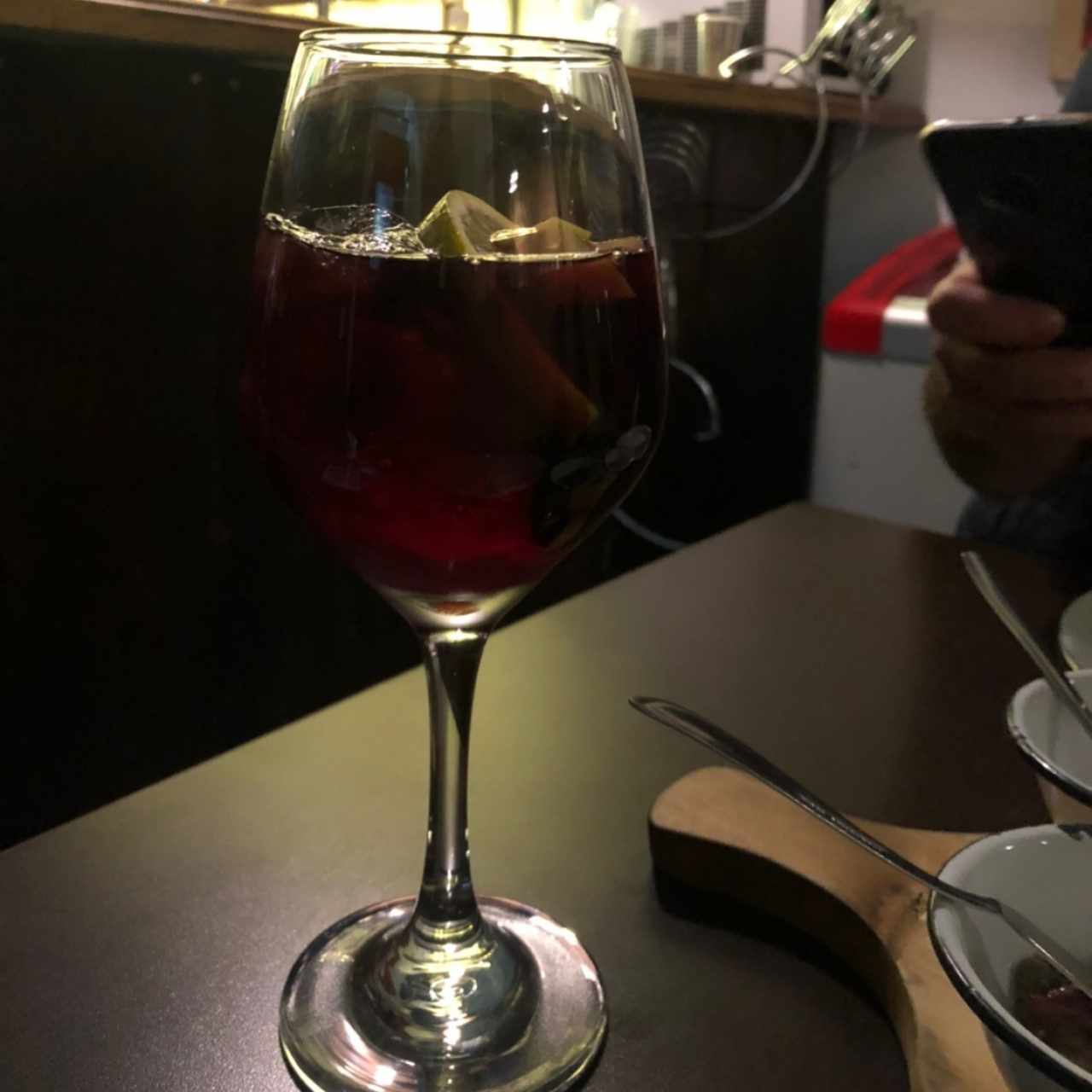 sangría de vino tinto