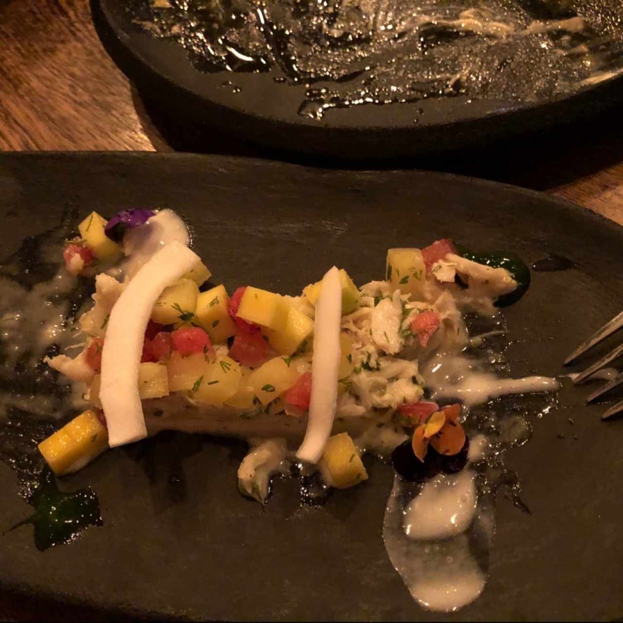 ensalada de cangrjo coco y frutas 