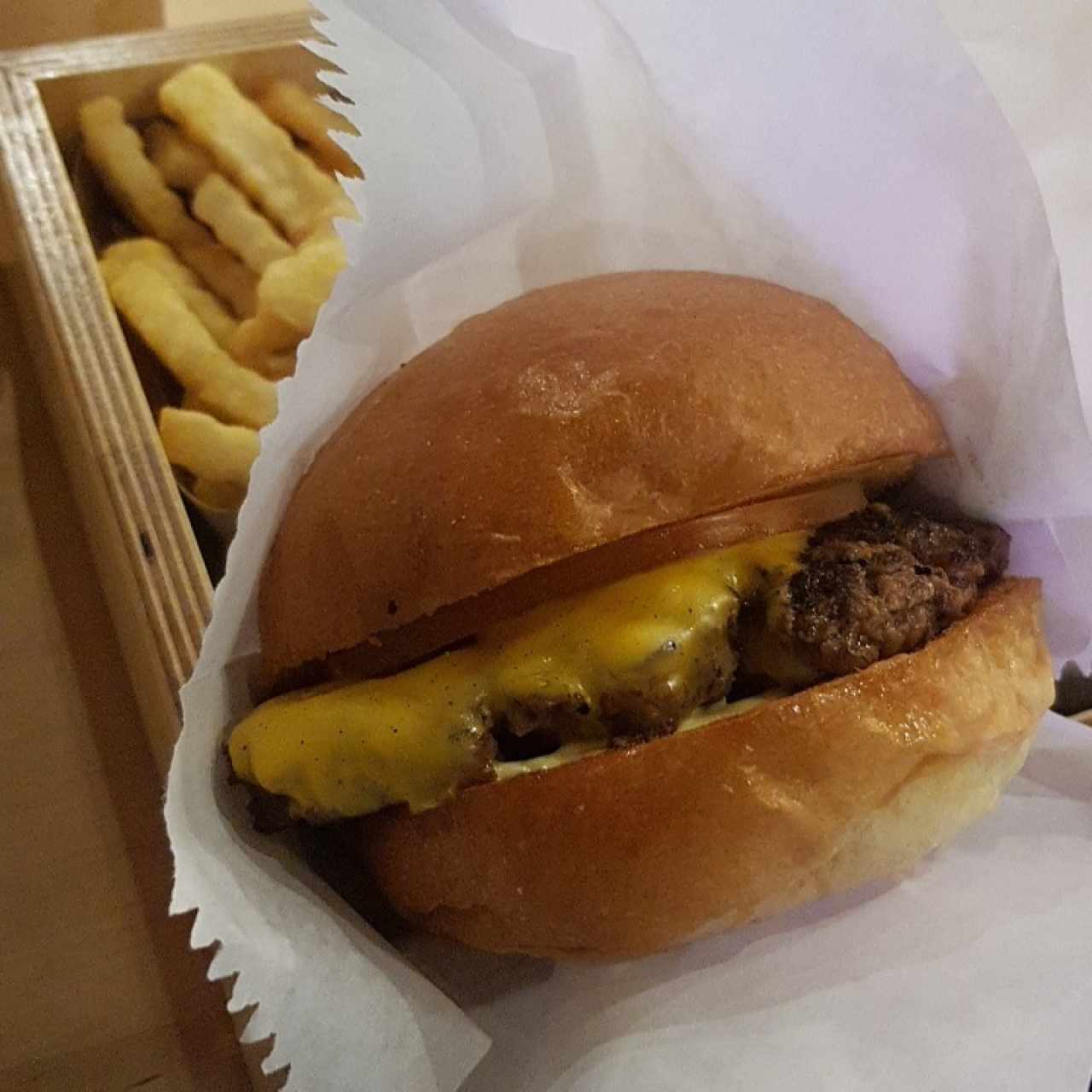 cheese burger 