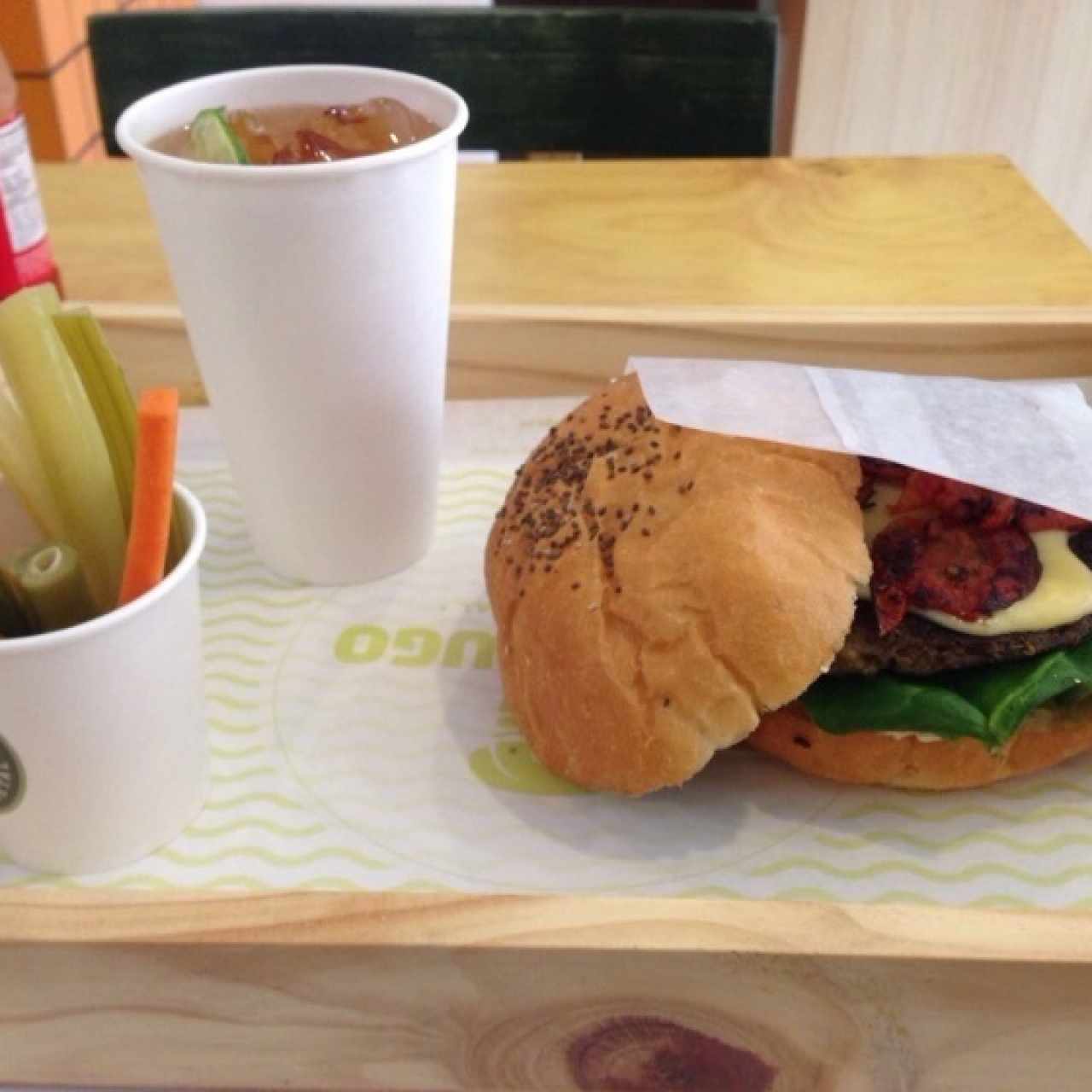 Hamburguesa de Quinua Provenzal