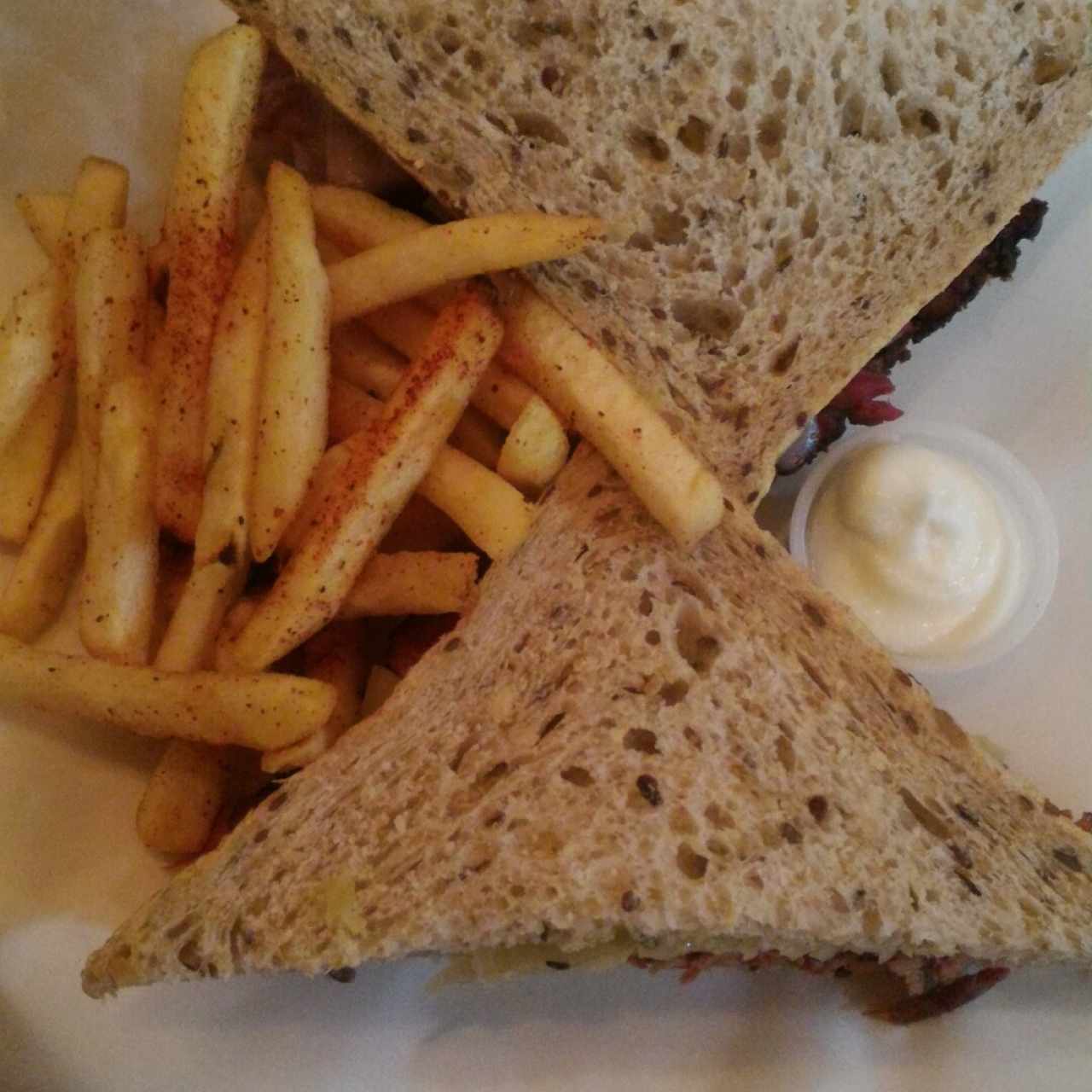 pastrami 220gr con papas