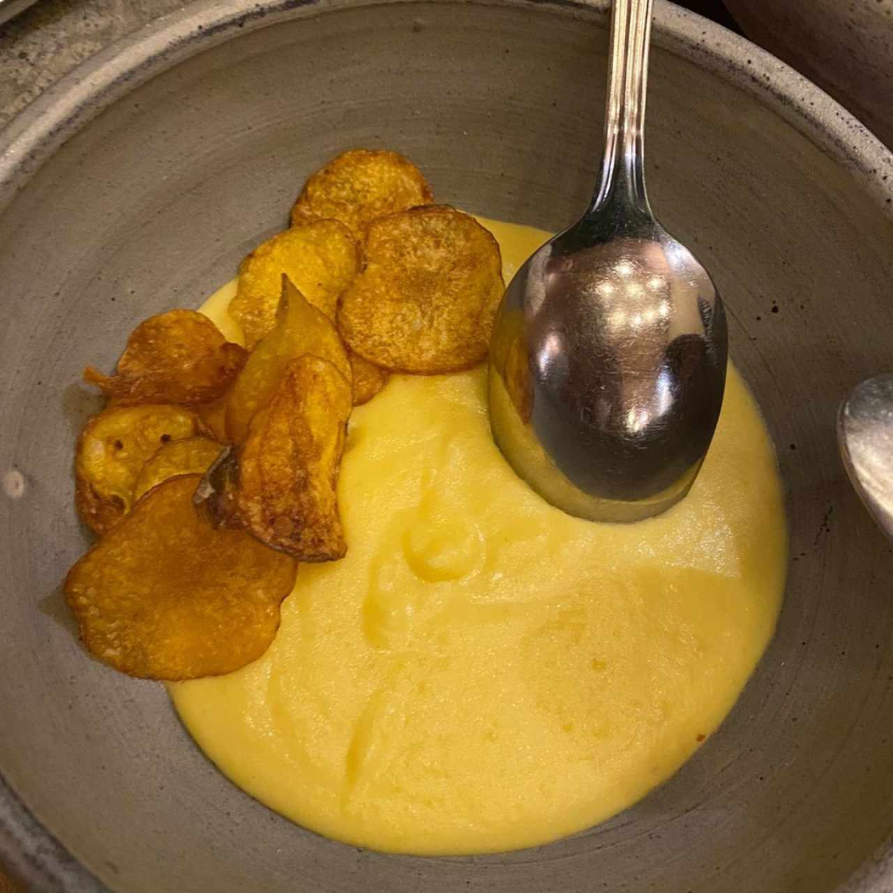 Papas nativas confitadas