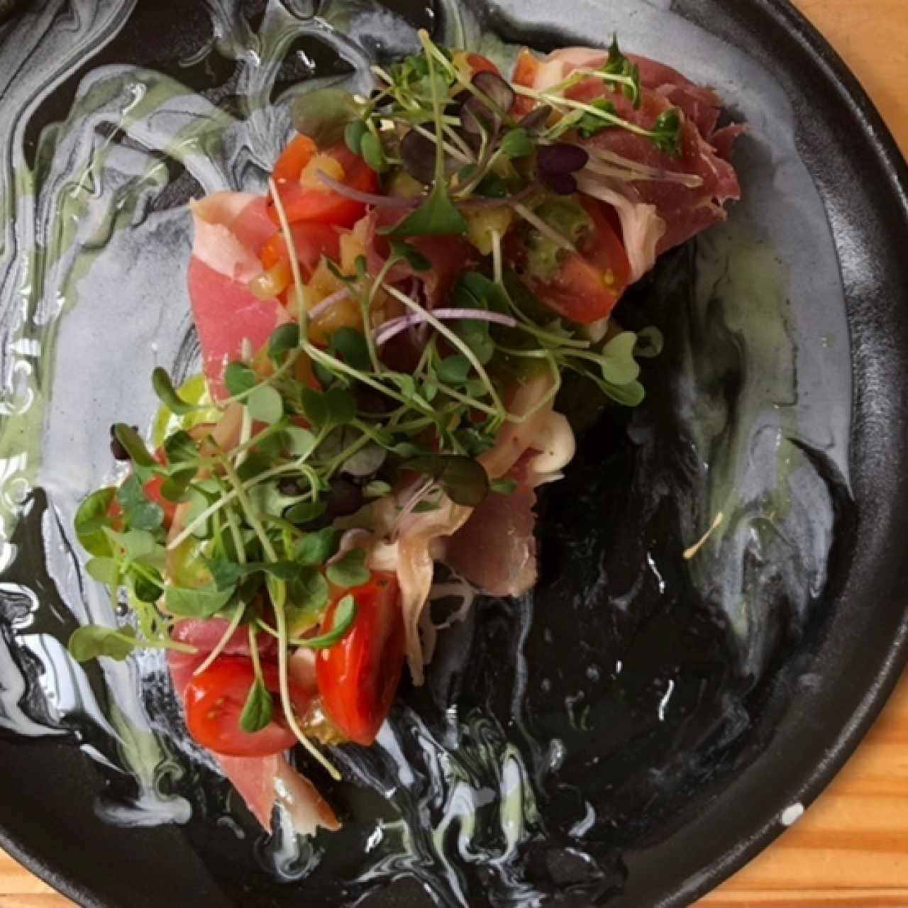 Primi - Bruschetta Caprese