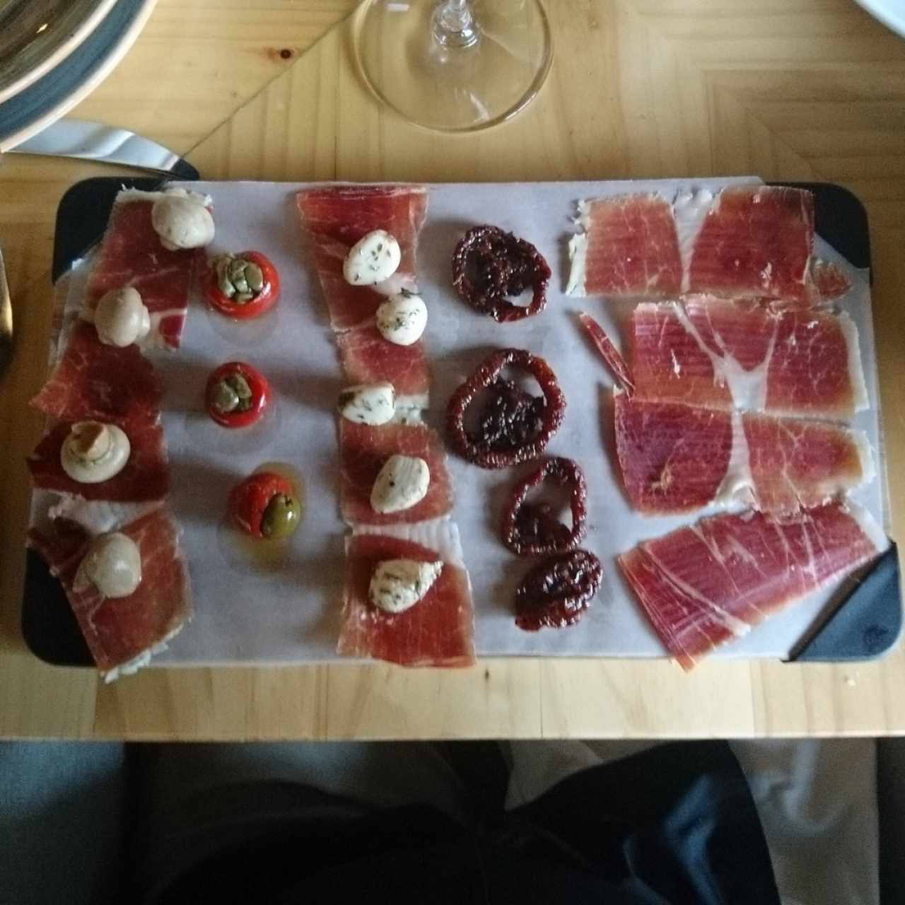 Mix de Encurtidos con Serrano 200gr