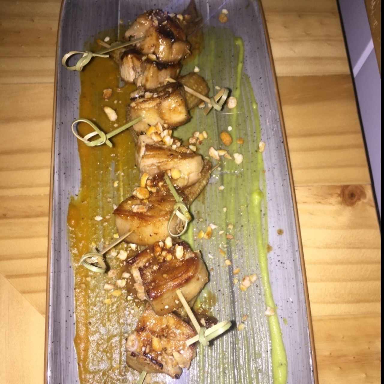 Cubos de pollo caramelizados