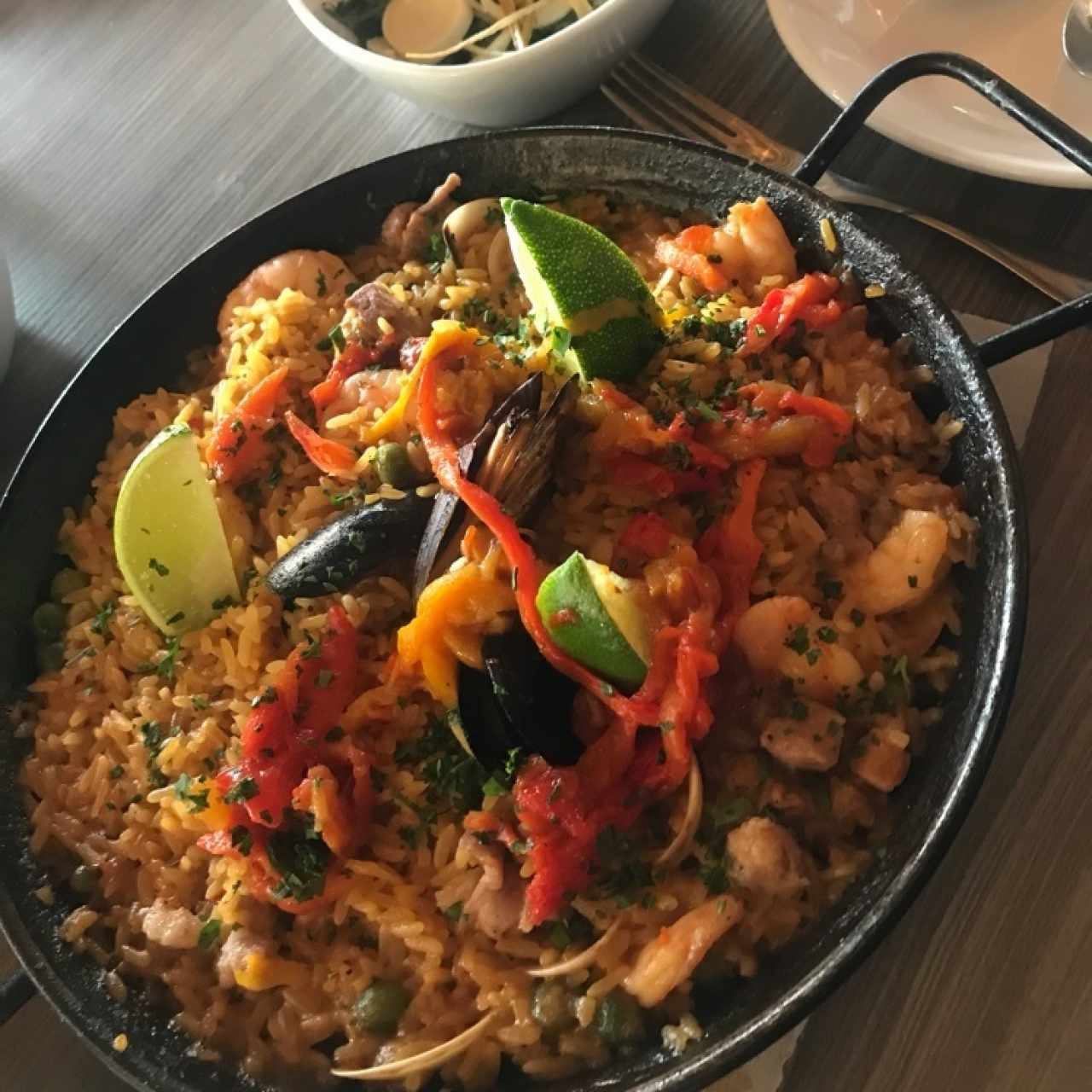 Fuertes - Paella Mixta
