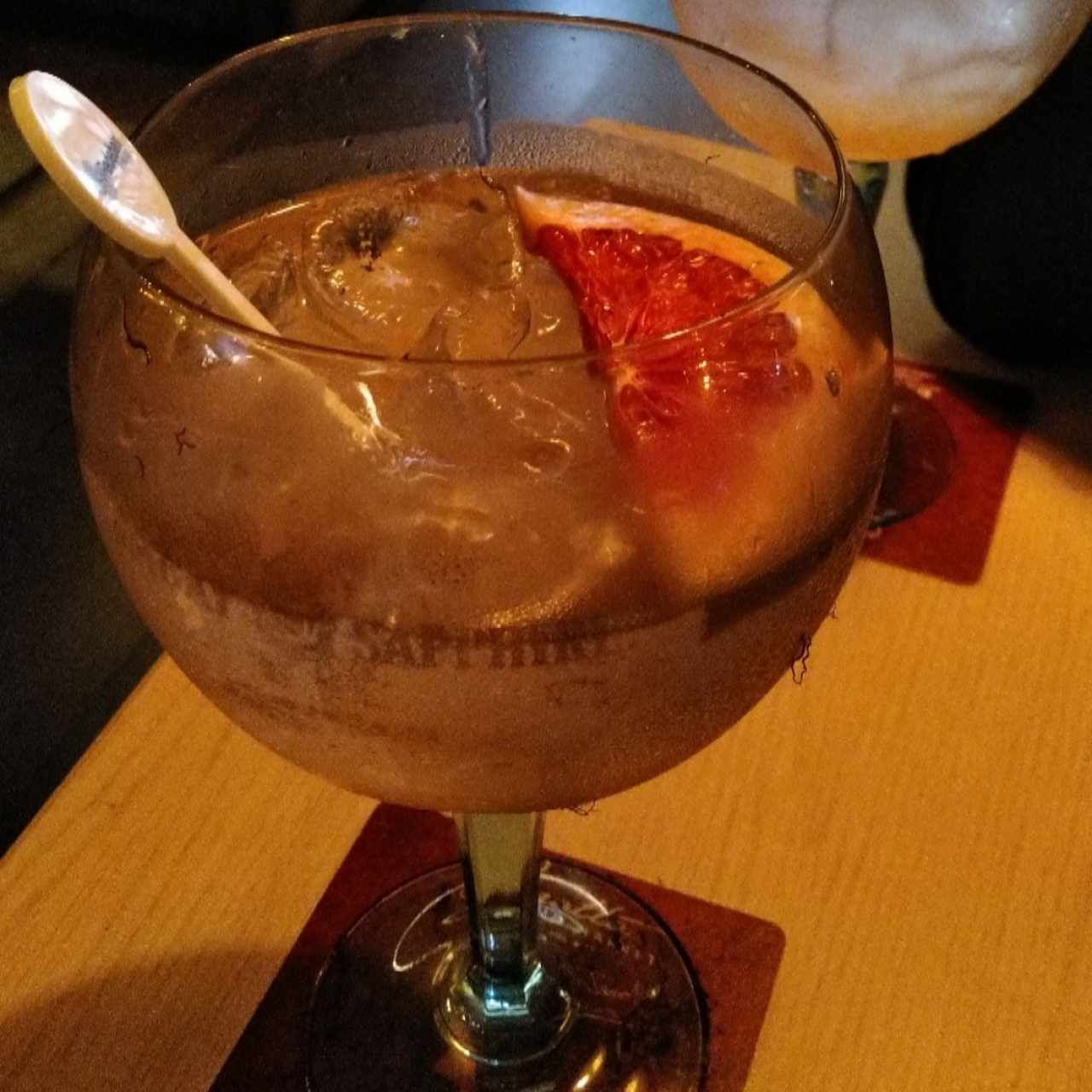 Gin Tonic a Nuestro Estilo
