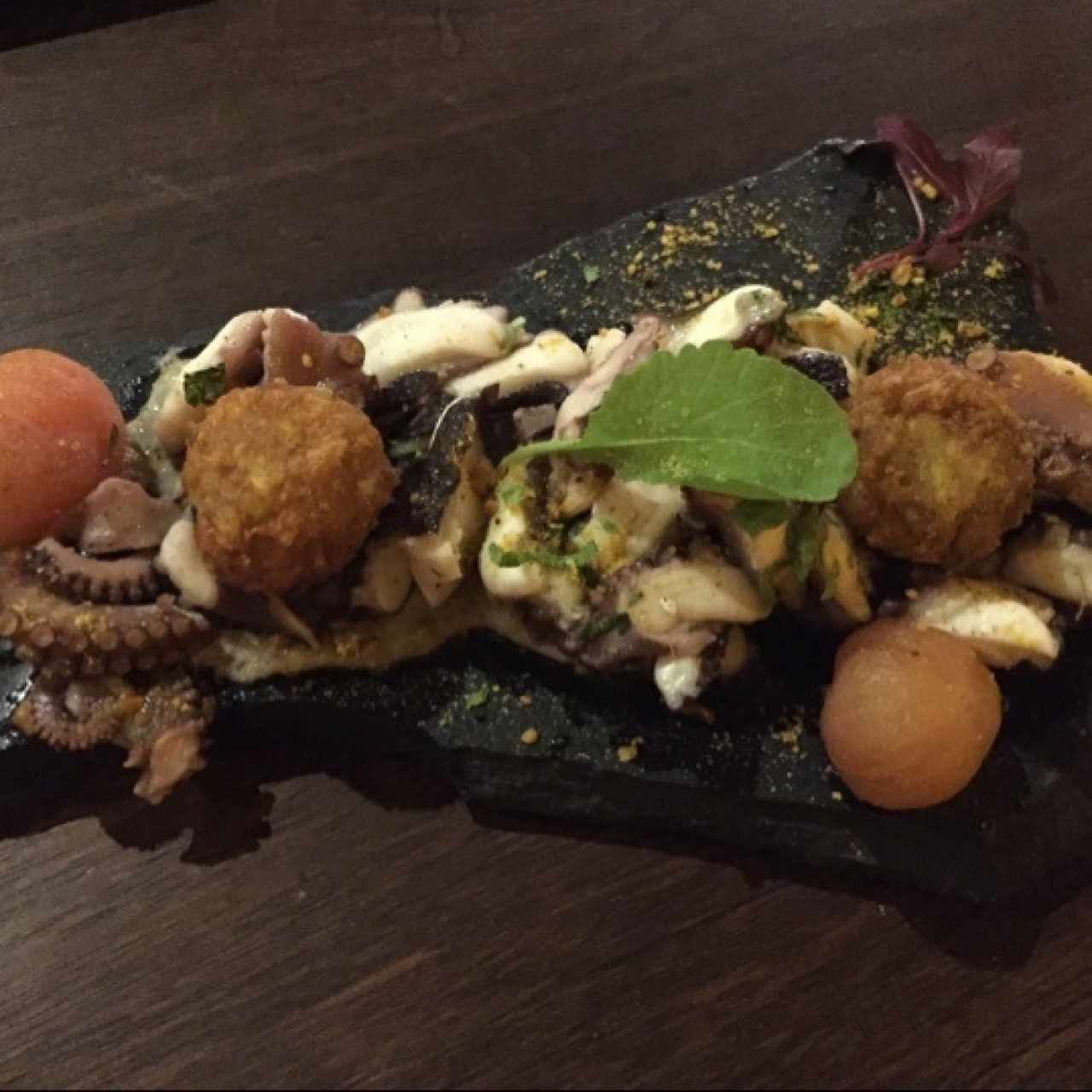 Pulpo en Crema de Arrechón del Chocó