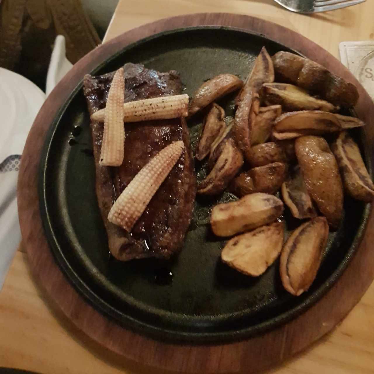 Entrecote (300gr) con salsa de Oporto