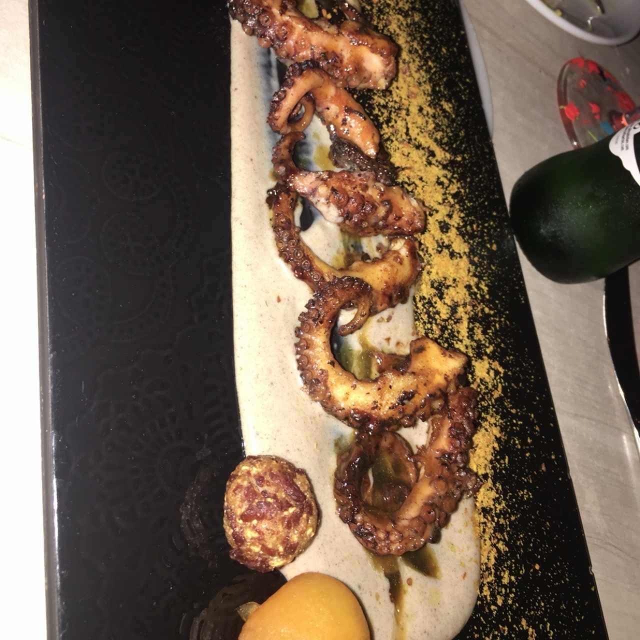 Pulpo en Crema de Arrechón del Chocó