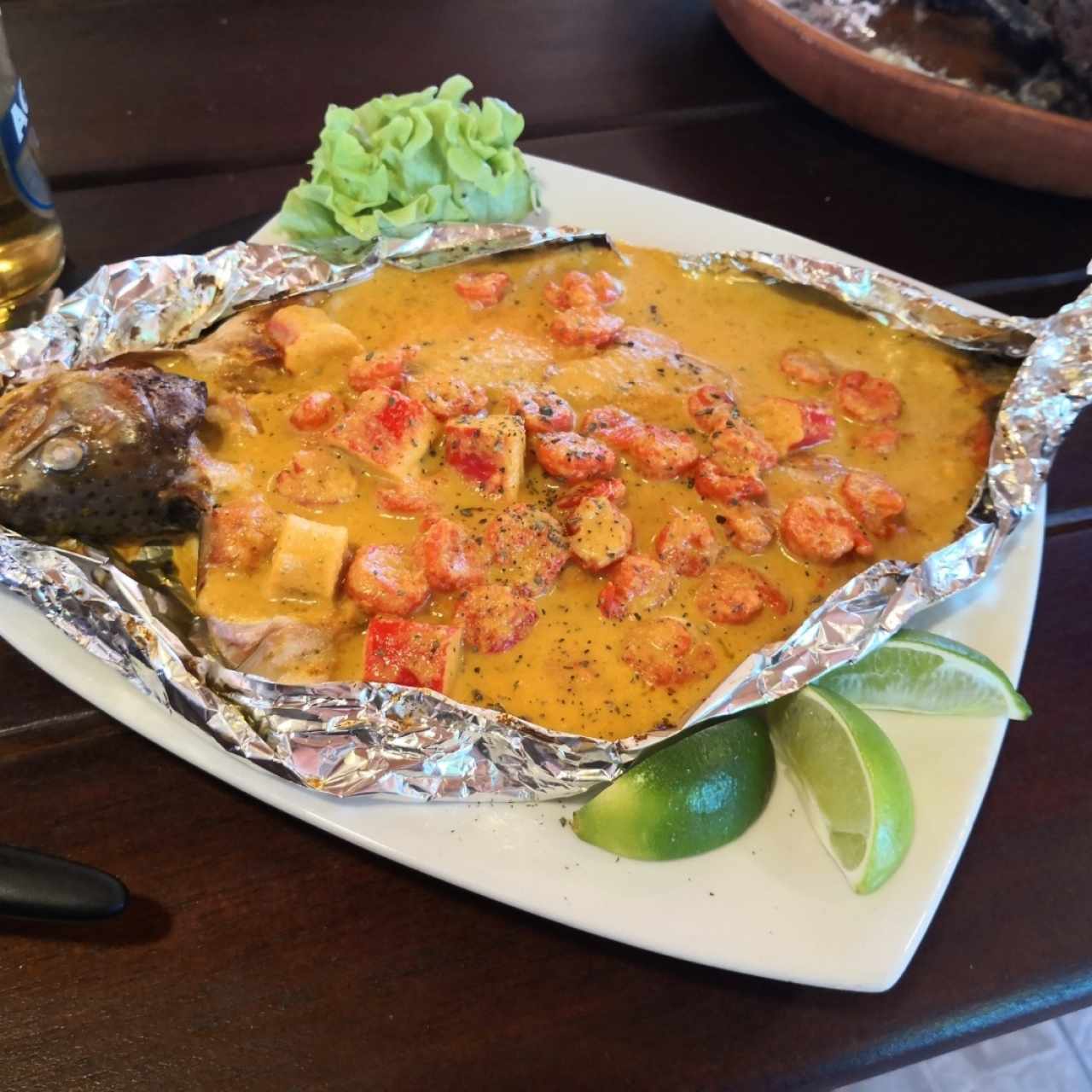 trucha con camarones al horno
