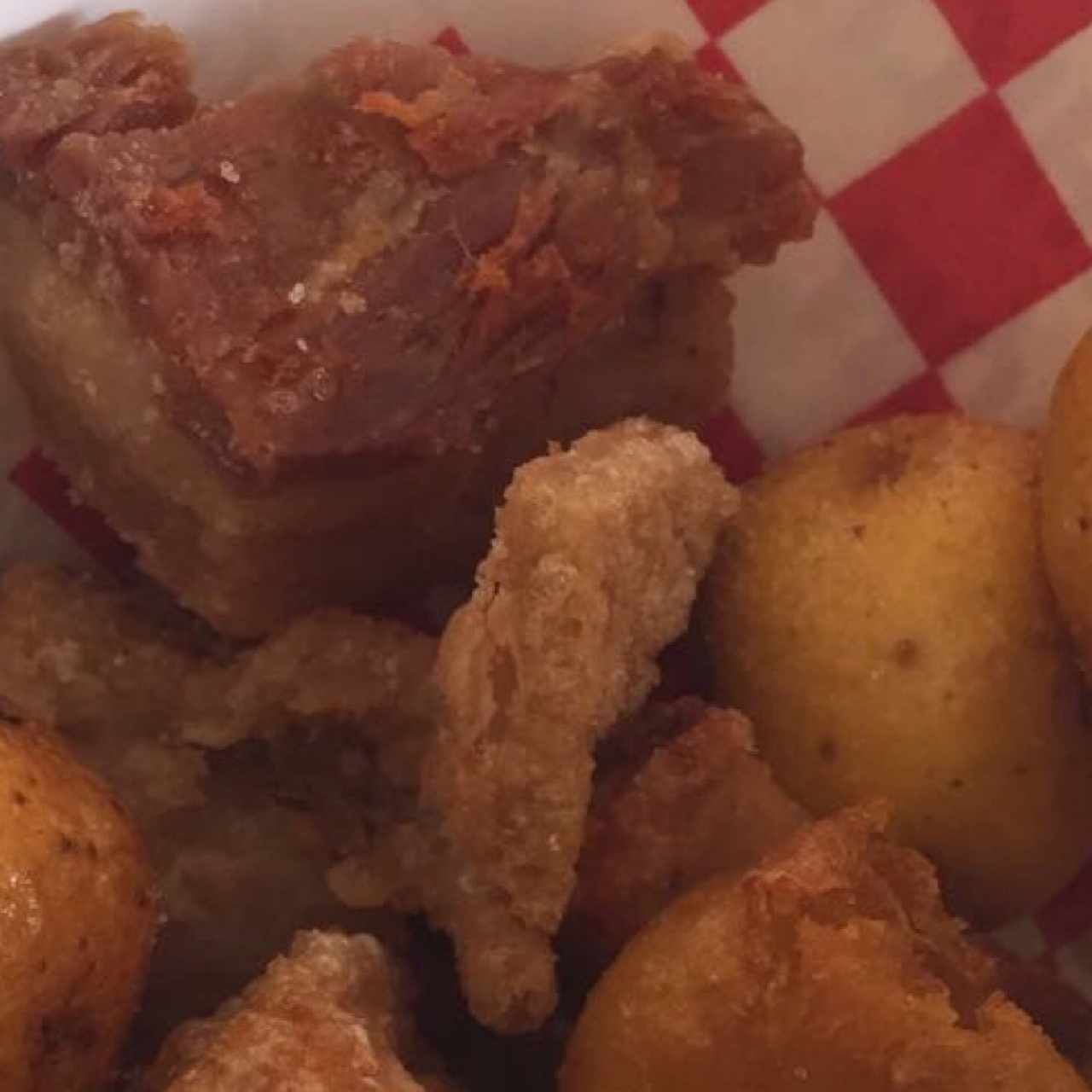 Chicharrón Carnudo