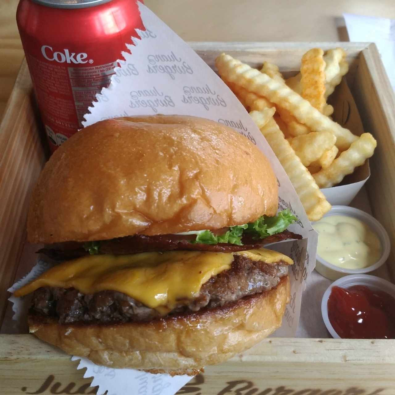 bacon chesse burger