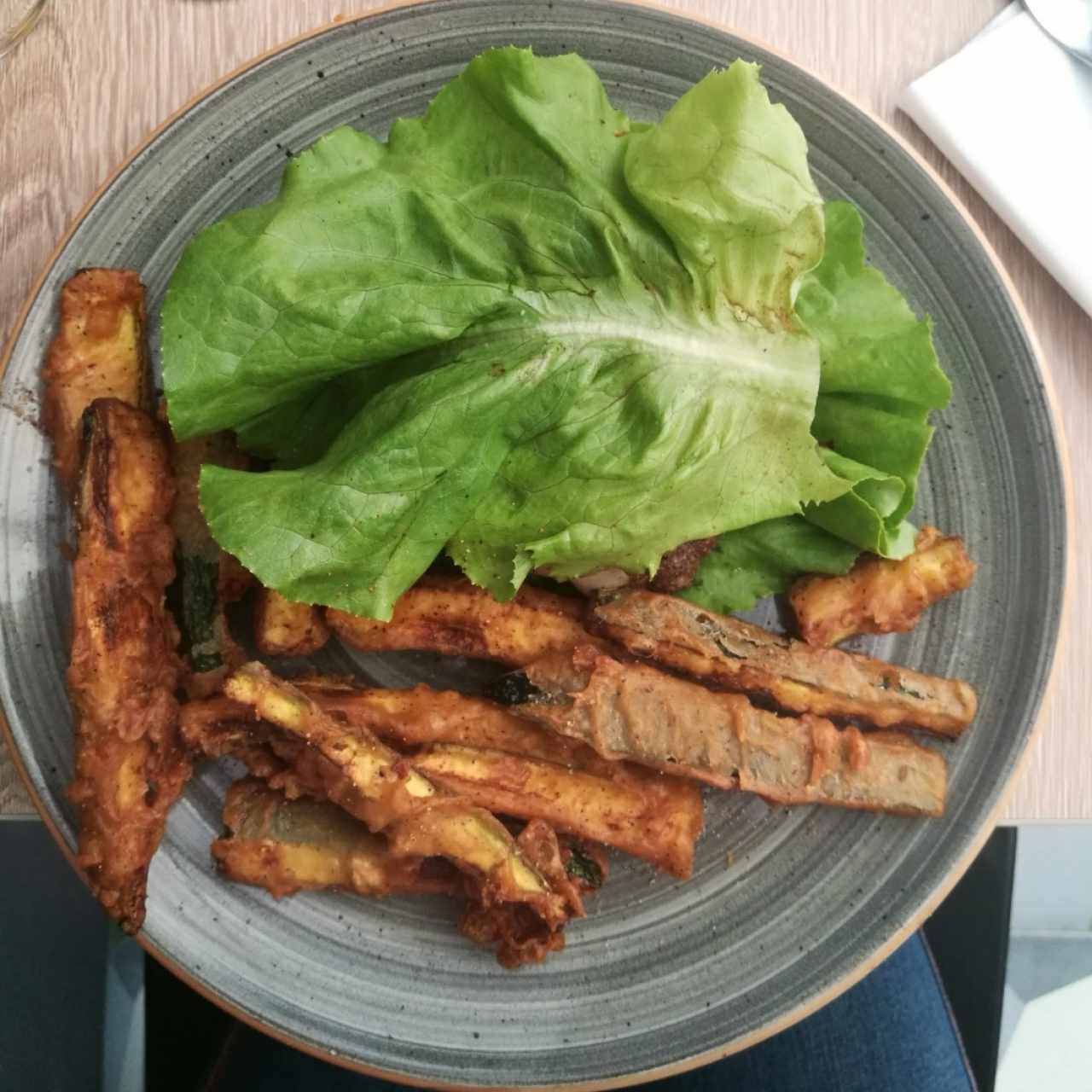 Lado B de la Hache en lechuga y Zuchini