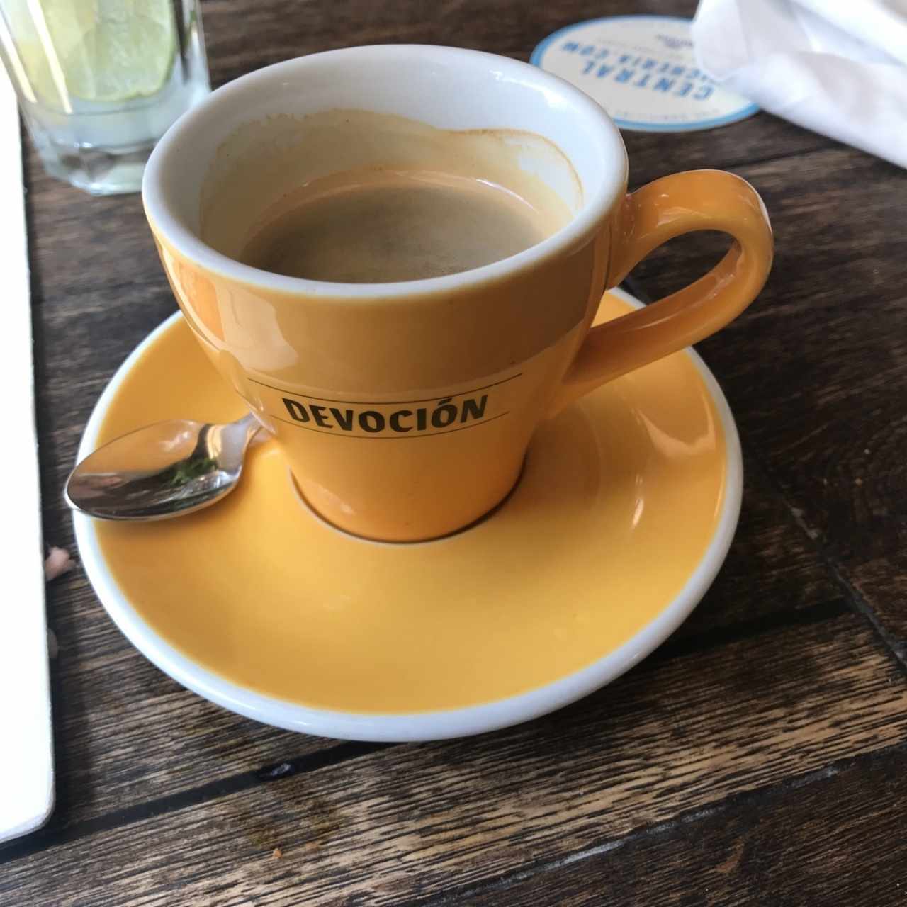café