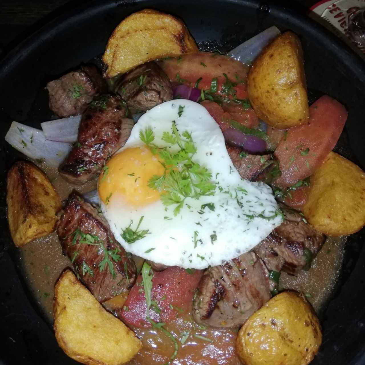 Lomo saltado