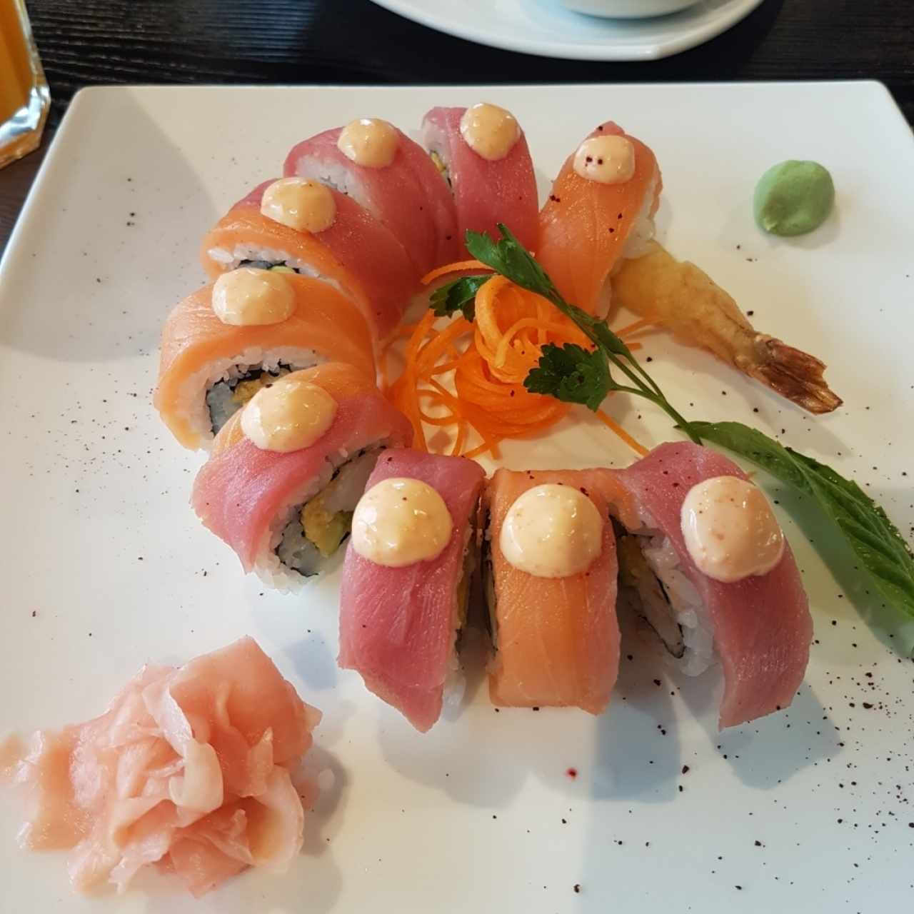 dragon maki