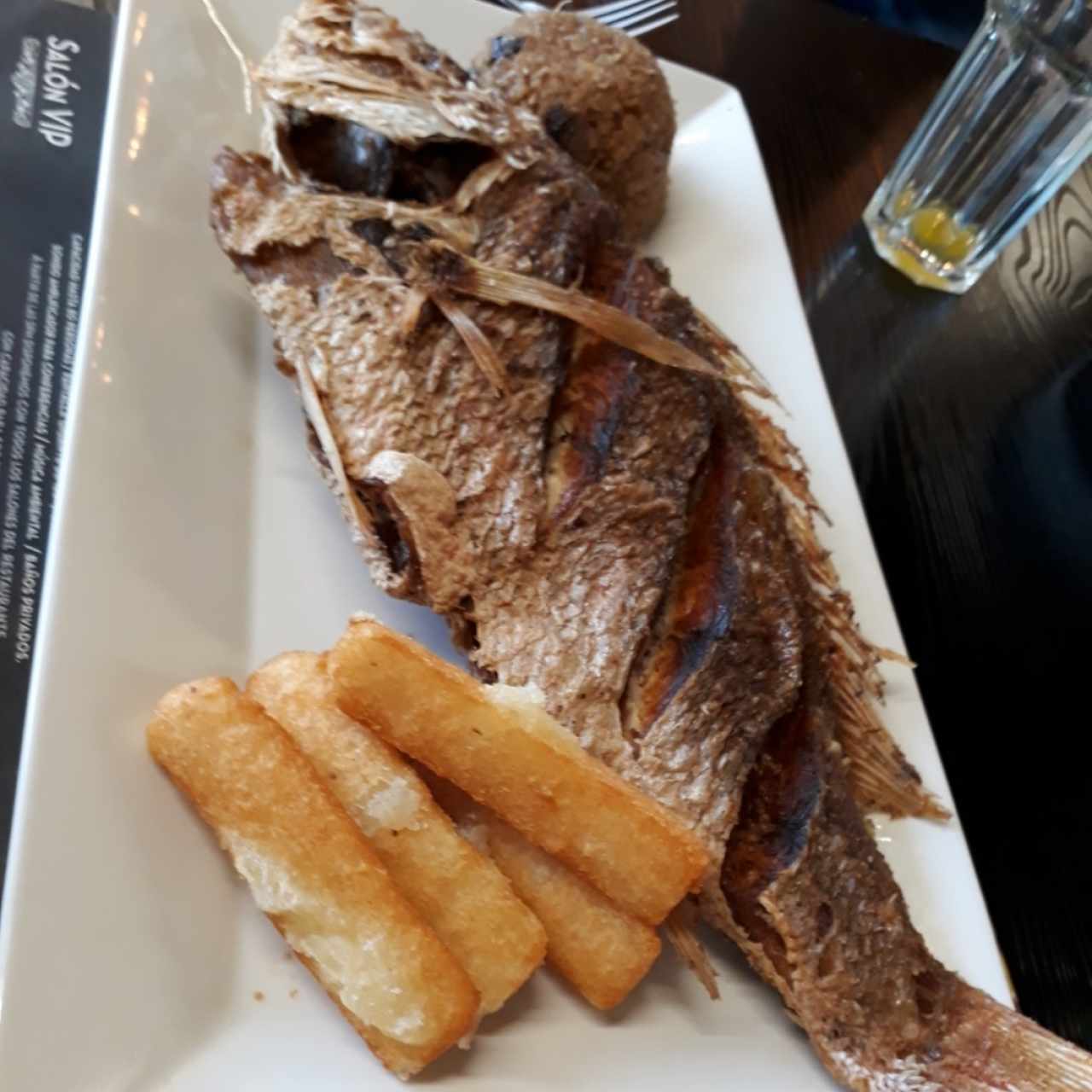 Pargo rojo frito