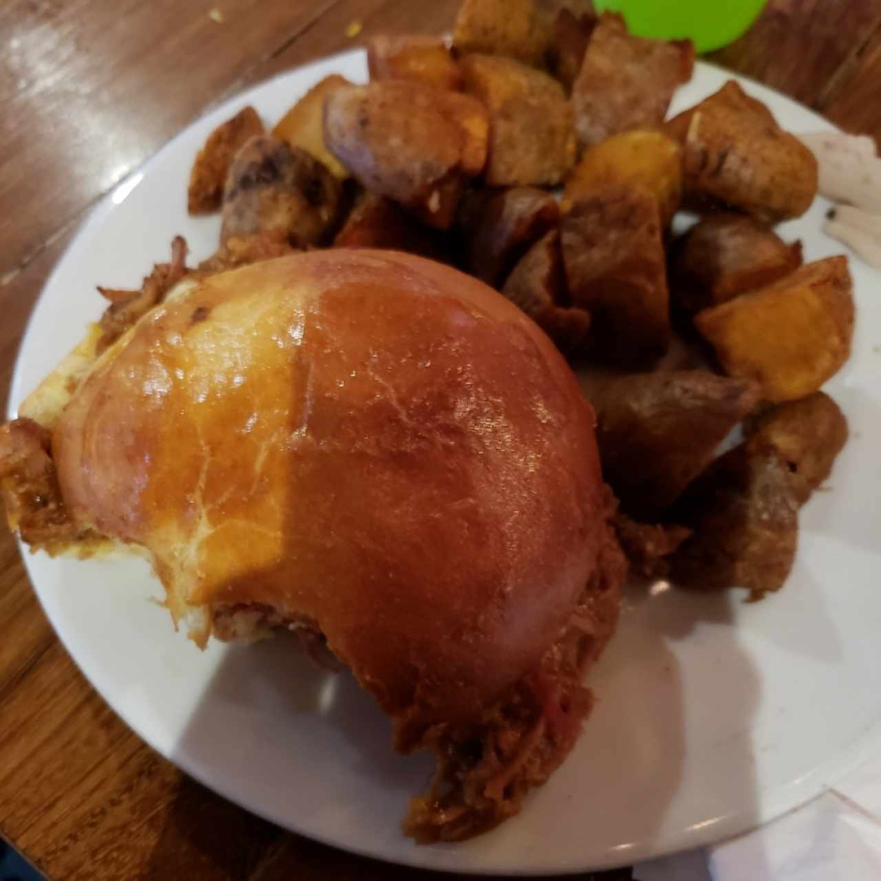 pulled pork sándwich
