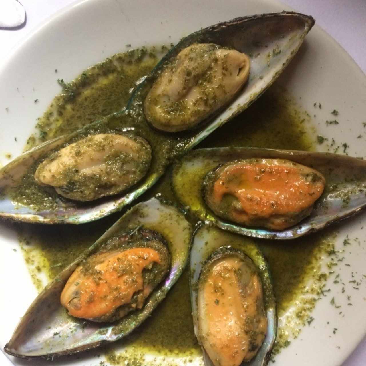 Mejillones al ajillo
